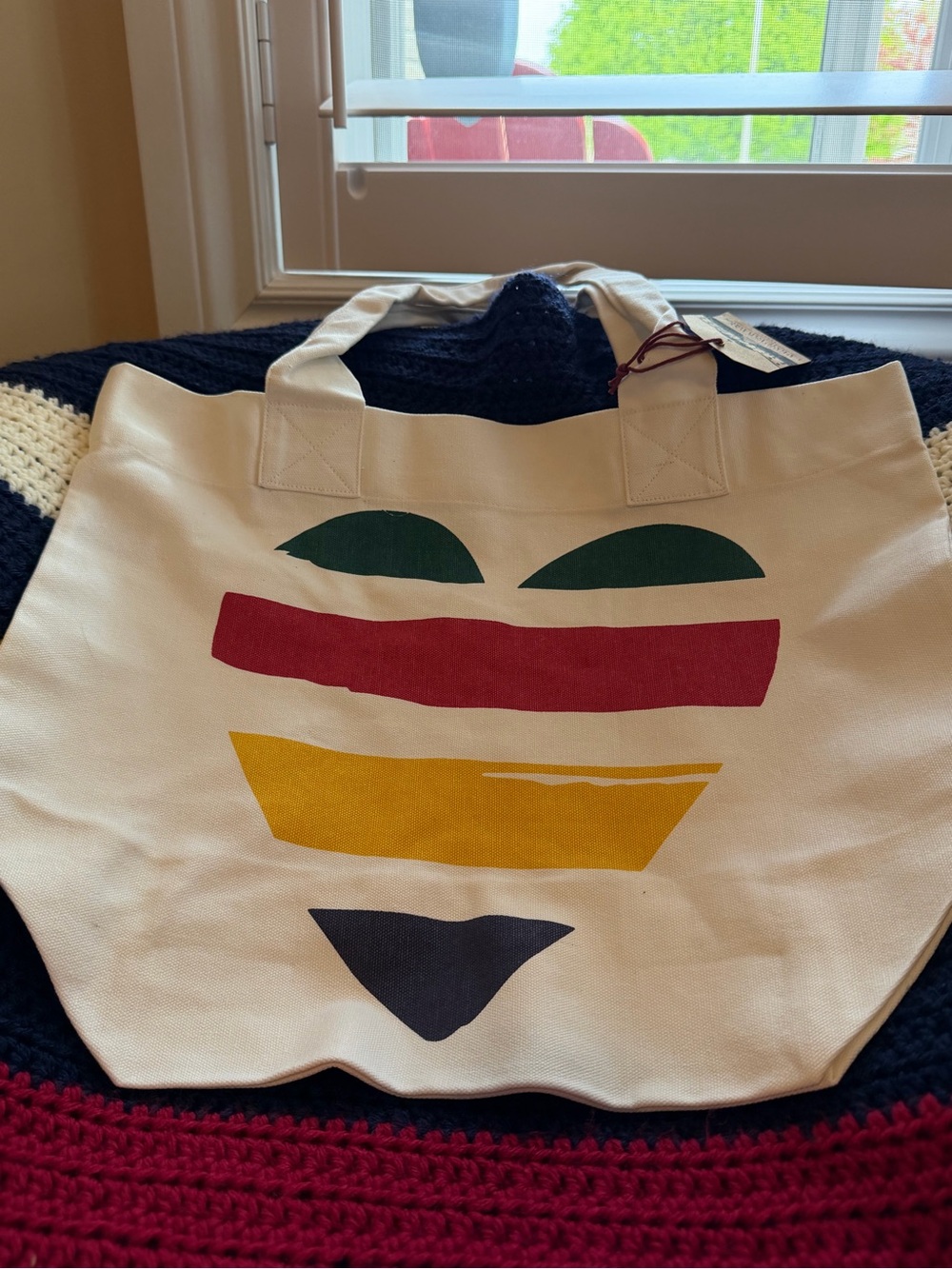 Rare!  Hudson's Bay Company 'Canada Love' Canvas shopping tote.